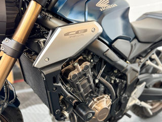 Honda CB650R foto 9