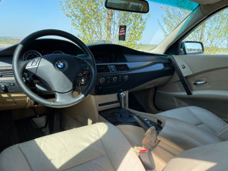 BMW 5 Series foto 10