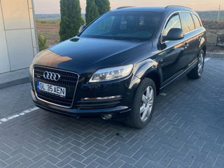 Audi Q7 foto 2