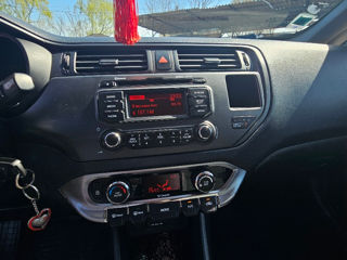 KIA Rio foto 7