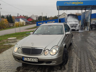 Mercedes E-Class foto 5