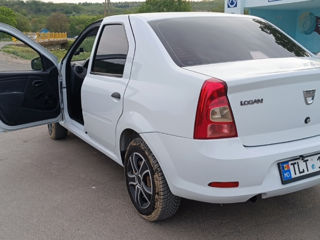 Dacia Logan foto 5