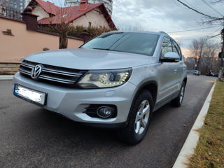 Volkswagen Tiguan foto 2