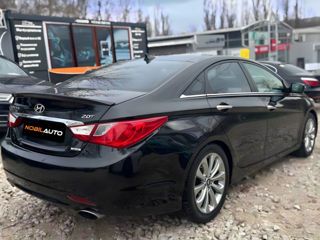 Hyundai Sonata foto 5