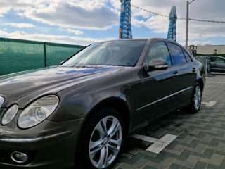 Mercedes E-Class foto 5