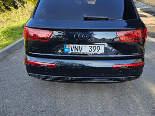 Audi Q7 e-tron foto 2