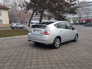 Toyota Prius foto 5