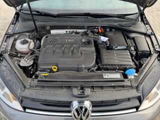 Volkswagen Golf foto 10