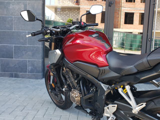 Honda CB 650 R foto 4