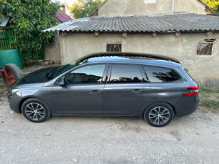 Peugeot 308 foto 9