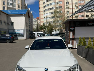 BMW 3 Series foto 2