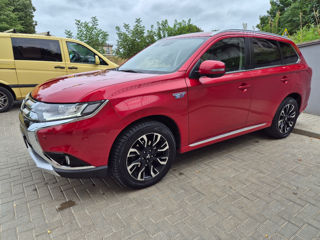 Mitsubishi Outlander foto 6