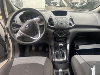 Ford EcoSport foto 5