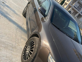 Skoda Superb foto 2