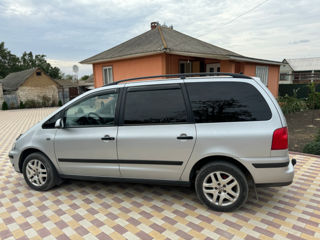 Volkswagen Sharan foto 3