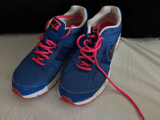 Adidasi Nike m 42 foto 2