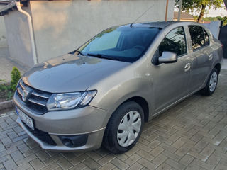 Dacia Logan foto 2