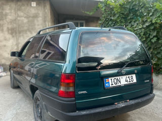 Opel Astra foto 3