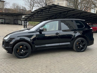 Porsche Cayenne foto 2