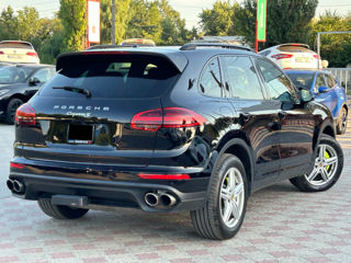 Porsche Cayenne foto 4