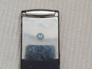 Motorola razr v8, v9 foto 1