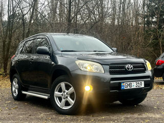 Toyota Rav 4 foto 2