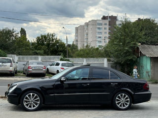 Mercedes E-Class foto 3