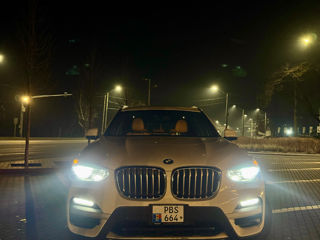 BMW X3 foto 2