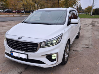 KIA Carnival foto 3