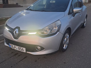 Renault Clio foto 6