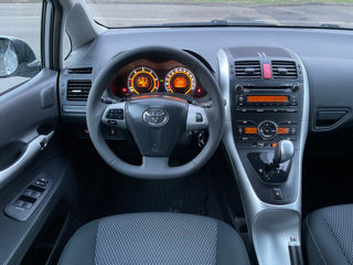 Toyota Auris foto 7