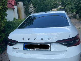 Skoda Superb foto 2