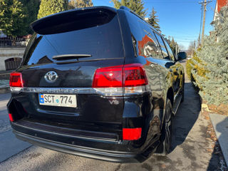 Toyota Land Cruiser foto 8