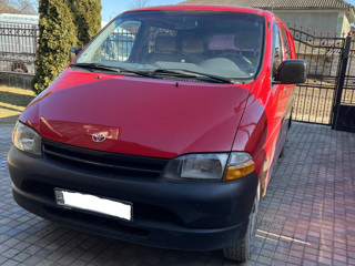 Toyota Hiace foto 2