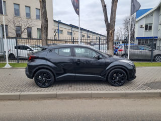 Toyota C-HR foto 4