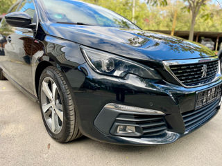 Peugeot 308 foto 3