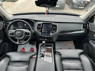 Volvo XC90 foto 10