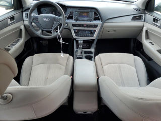 Hyundai Sonata foto 9