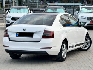 Skoda Octavia foto 5