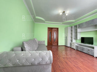 Apartament cu 3 camere, 80 m², Botanica, Chișinău foto 5