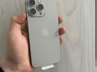 Vind iPhone 15 Pro Max 512Gb Natural Titanium / Nou / Neverlock / Garantie 1 An