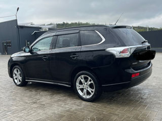 Mitsubishi Outlander foto 5