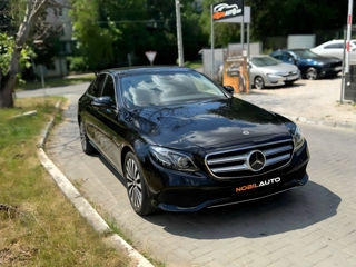 Mercedes E-Class foto 2