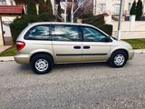 Chrysler Voyager foto 4