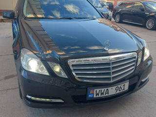 Mercedes E-Class foto 3