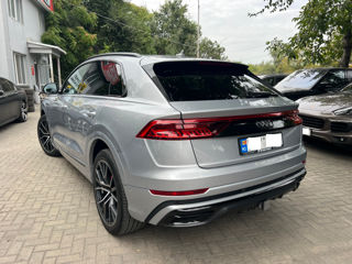 Audi Q8 foto 6