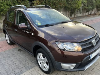 Dacia Sandero Stepway foto 2