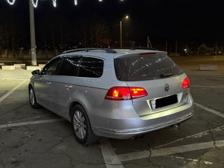 Volkswagen Passat foto 4