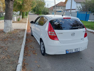 Hyundai i30 foto 2