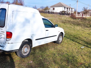 Volkswagen Caddy foto 2